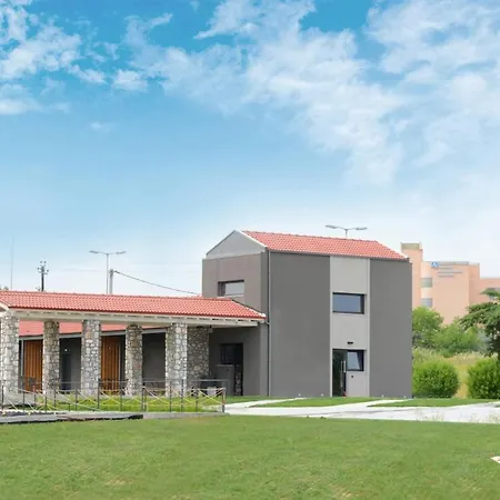 Apartahotel Comfort & Larissa