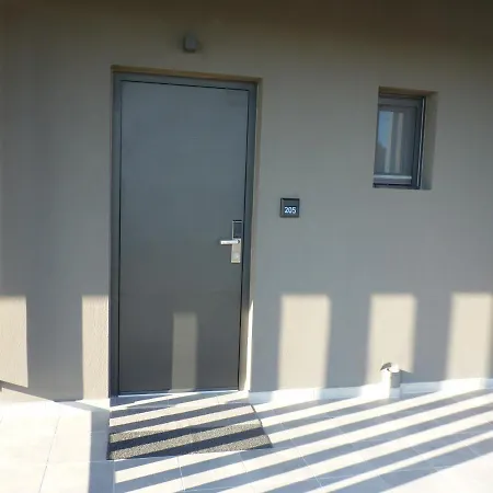 Apartahotel Comfort & Larissa