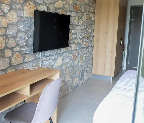 Apartahotel Comfort & Larissa