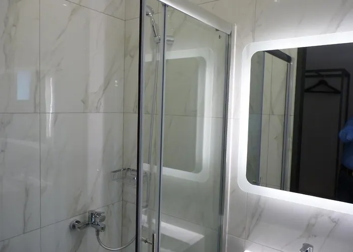 Apartahotel Comfort & Larissa