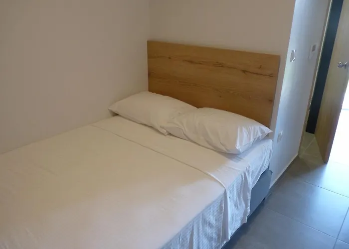 Apartahotel Comfort & Larissa